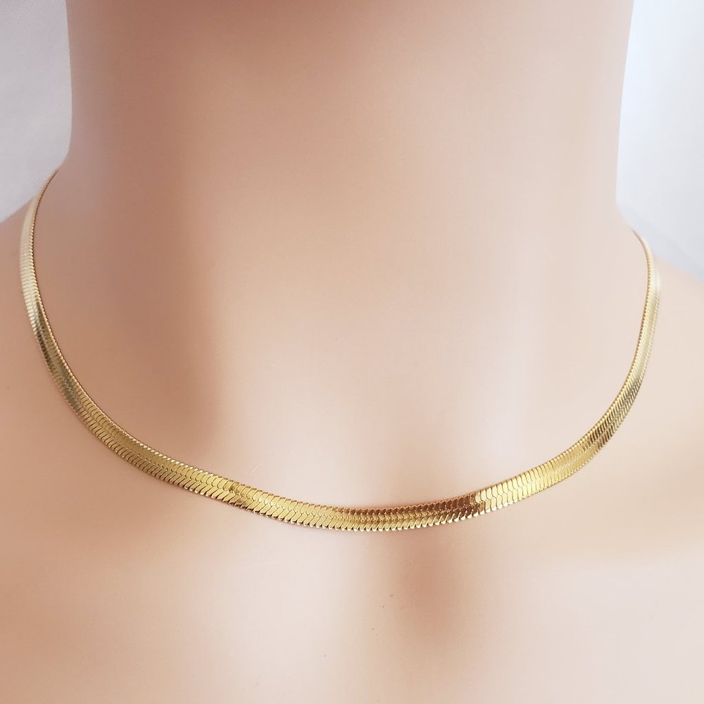 Herringbone Flat Necklace